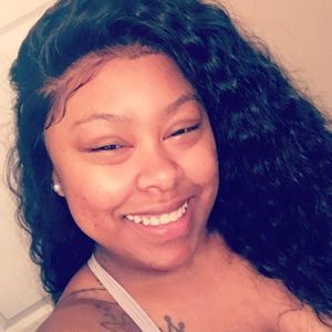 Meet your Posher, Brittney